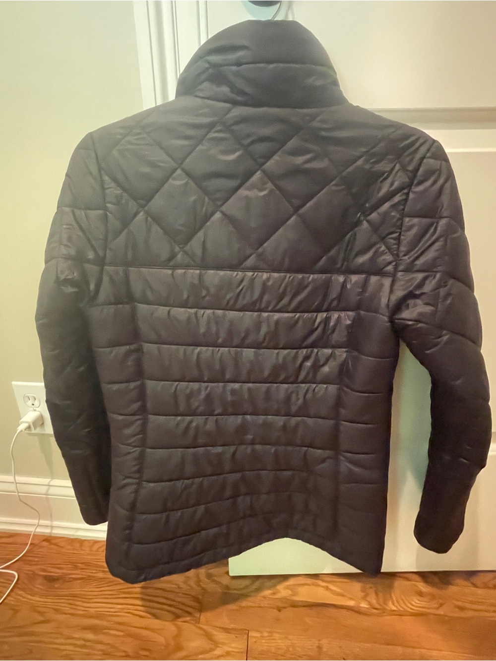 Patagonia Radalie Black Puffer Jacket Size XS - Picture 3 of 4